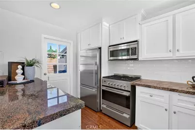 956 W Wilson, Costa Mesa, CA 92627 - Photo 11
