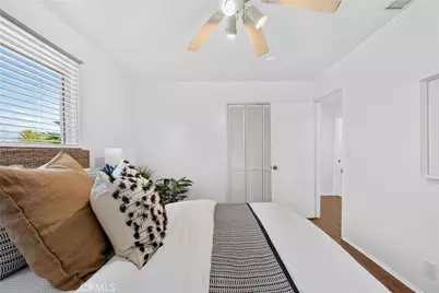 956 W Wilson, Costa Mesa, CA 92627 - Photo 15