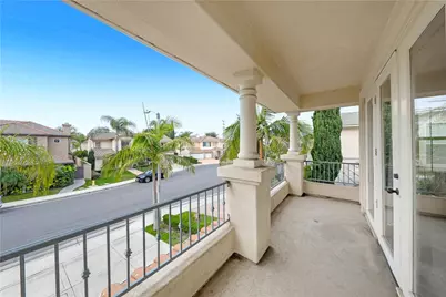 27 Vienne, Irvine, CA 92606 - Photo 17