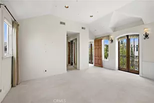 108 Kings Pl, Newport Beach, CA 92663 - Photo 37