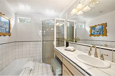 108 Kings Place, Newport Beach, CA 92663 - Photo 45