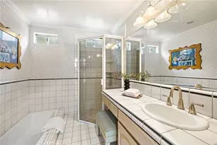108 Kings Pl, Newport Beach, CA 92663 - Photo 45