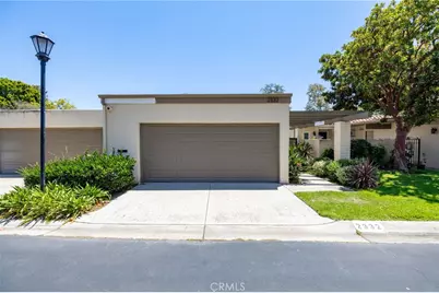 2332 Vista Huerta, Newport Beach, CA 92660 - Photo 7