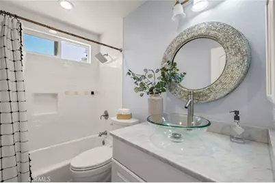 2332 Vista Huerta, Newport Beach, CA 92660 - Photo 27
