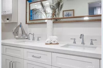 2332 Vista Huerta, Newport Beach, CA 92660 - Photo 25