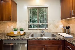 10809 Hortense, North Hollywood, CA 91602 - Photo 9