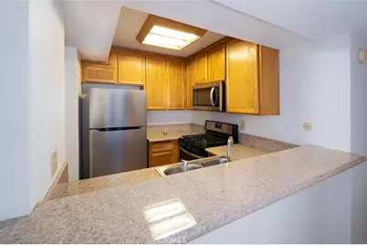 5325 Newcastle #108, Encino, CA 91316 - Photo 11
