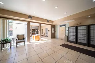 5325 Newcastle, Encino, CA 91316 - Photo 27