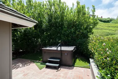 2101 Yacht Daphne, Newport Beach, CA 92660 - Photo 11