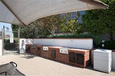 2101 Yacht Daphne, Newport Beach, CA 92660 - Photo 49