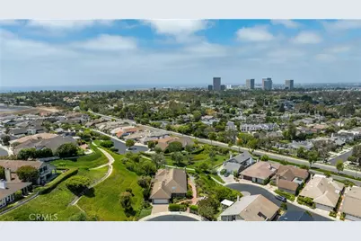 2101 Yacht Daphne, Newport Beach, CA 92660 - Photo 35