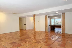 2012 Nautilus Ln, Newport Beach, CA 92660 - Photo 9