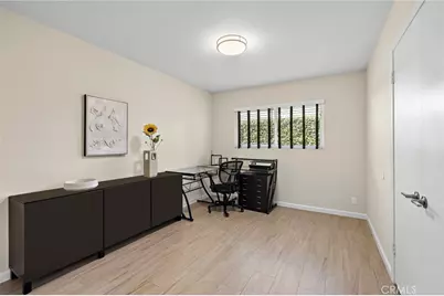 916 E Jonquil, Santa Ana, CA 92705 - Photo 17