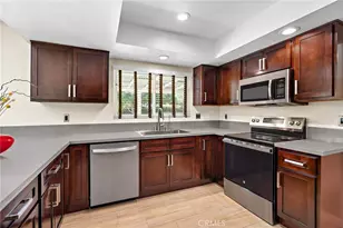 916 E Jonquil, Santa Ana, CA 92705 - Photo 9