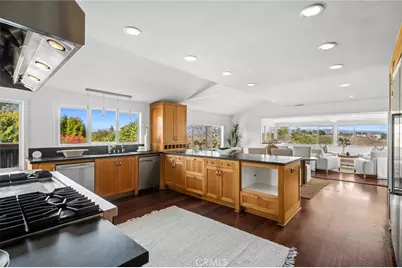 608 Saint James Place, Newport Beach, CA 92663 - Photo 11
