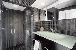 608 St James Pl, Newport Beach, CA 92663 - Photo 37