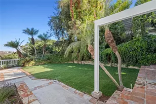 608 St James Pl, Newport Beach, CA 92663 - Photo 43