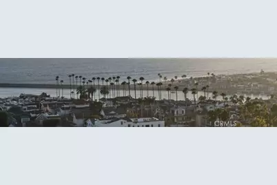 428 Heliotrope Avenue, Corona del Mar, CA 92625 - Photo 17