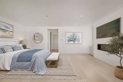 225 Diamond, Newport Beach, CA 92662 - Photo 9