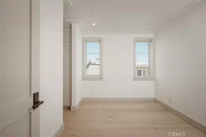 225 Diamond, Newport Beach, CA 92662 - Photo 23
