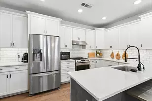 2534 Cornerstone Ln, Costa Mesa, CA 92626 - Photo 5