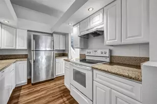 3021 Langs Bay, Costa Mesa, CA 92626 - Photo 7