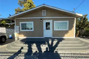 6208 Holmes, Los Angeles, CA 90001 - Photo 3