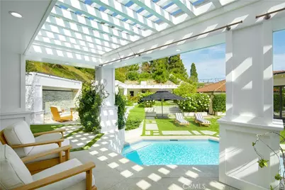 4 Inverness Lane, Newport Beach, CA 92660 - Photo 35