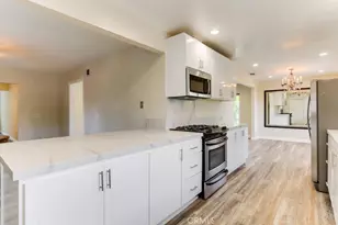 348 22nd St, Costa Mesa, CA 92627 - Photo 17