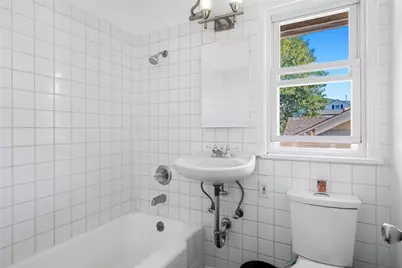 121 Marine Avenue, Newport Beach, CA 92662 - Photo 25