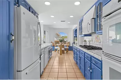 2001 Yacht Mischief, Newport Beach, CA 92660 - Photo 11