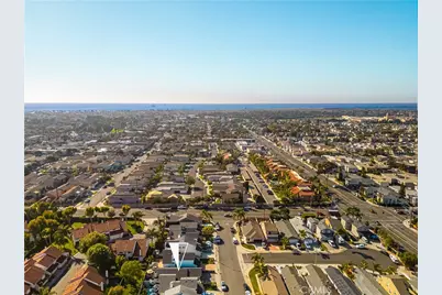 512 Oceanhill, Huntington Beach, CA 92648 - Photo 23