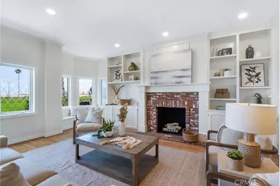 920 E Oceanfront, Newport Beach, CA 92661 - Photo 7
