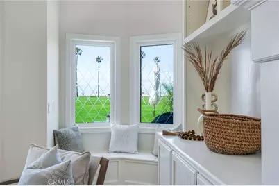 920 E Oceanfront, Newport Beach, CA 92661 - Photo 13