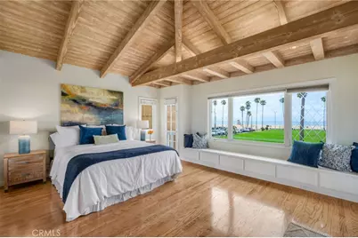 920 E Oceanfront, Newport Beach, CA 92661 - Photo 17