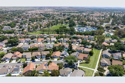 21 Glorieta, Irvine, CA 92620 - Photo 39