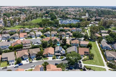 21 Glorieta, Irvine, CA 92620 - Photo 37