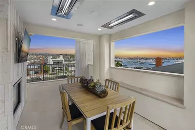 113 Grand Canal, Newport Beach, CA 92662 - Photo 37