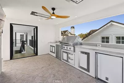 113 Grand Canal, Newport Beach, CA 92662 - Photo 33