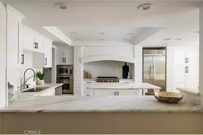 2572 Bayshore Drive, Newport Beach, CA 92663 - Photo 15