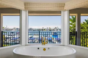 2572 Bayshore Dr, Newport Beach, CA 92663 - Photo 35
