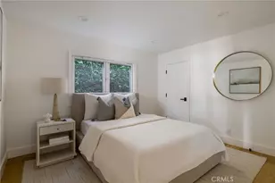 2572 Bayshore Dr, Newport Beach, CA 92663 - Photo 27