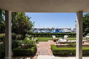 2572 Bayshore Dr, Newport Beach, CA 92663 - Photo 13