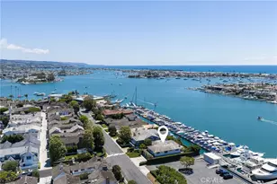 2572 Bayshore Dr, Newport Beach, CA 92663 - Photo 3