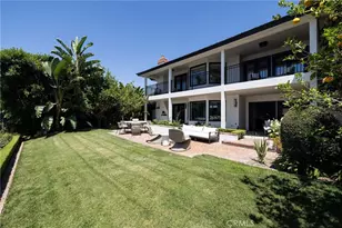 2572 Bayshore Dr, Newport Beach, CA 92663 - Photo 25