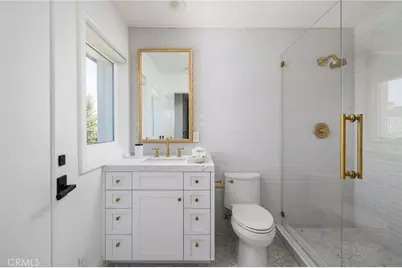 2572 Bayshore Drive, Newport Beach, CA 92663 - Photo 43
