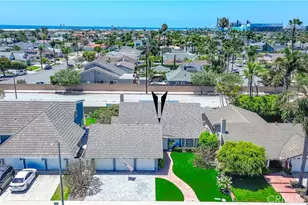22131 Wood Island, Huntington Beach, CA 92646 - Photo 3