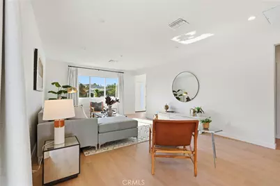 1710 Phillips Way, Los Angeles, CA 90042 - Photo 9
