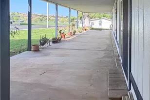 10961 Desert Lawn, Calimesa, CA 92320 - Photo 5
