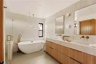 10 Shoal Dr, Corona del Mar, CA 92625 - Photo 15